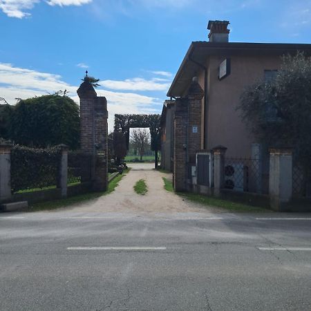 Hotel Armida Castenedolo Exterior photo