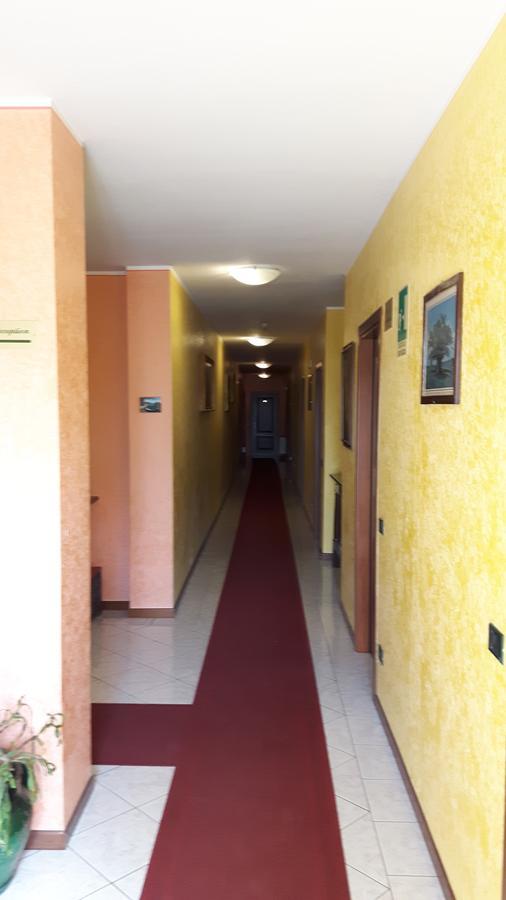 Hotel Armida Castenedolo Exterior photo